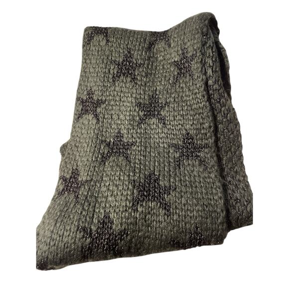 Steve Madden Knit Scarf Green Black Stars Super Soft Comfy Warm Cozy Long - Picture 1 of 4